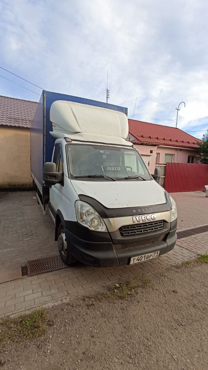 Iveco Артёма, кабина — вид спереди
